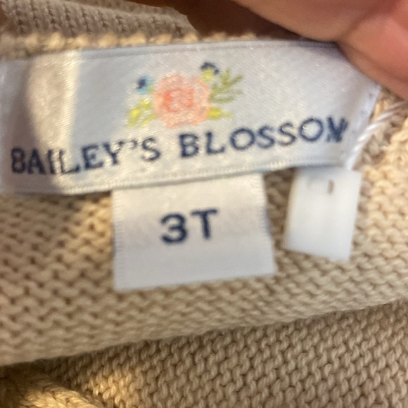 Bailey's Blossoms Drake Crochet Halter Tie Romper With Snap Closure - 3T & 4T - Picture 5 of 7